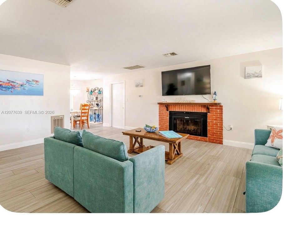 En Venta: $449,000 (4 camas, 2 baños, 0 Pies cuadrados)