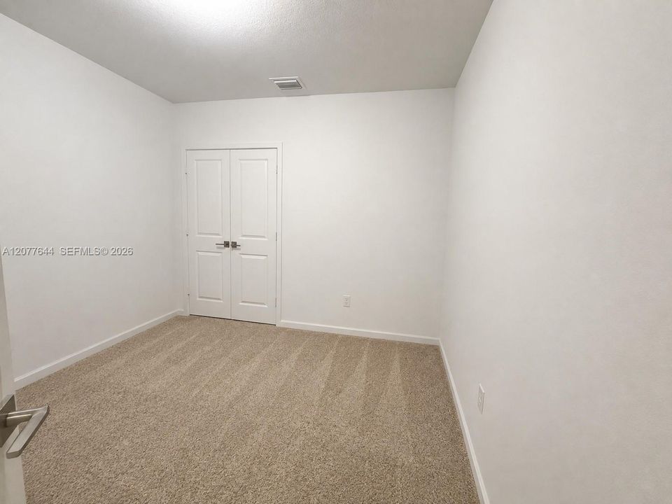 For Rent: $2,850 (3 beds, 2 baths, 1628 Square Feet)
