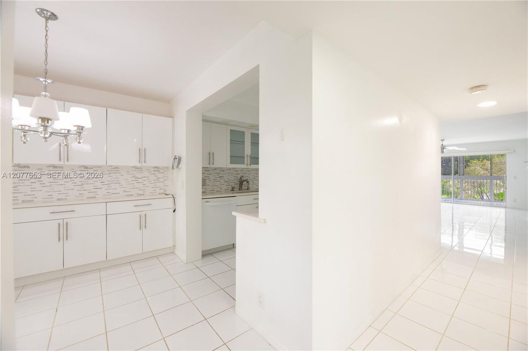 En Venta: $270,000 (2 camas, 2 baños, 1428 Pies cuadrados)