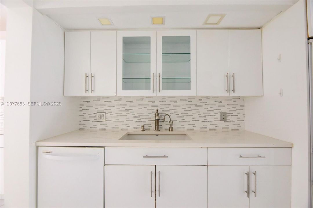 En Venta: $270,000 (2 camas, 2 baños, 1428 Pies cuadrados)