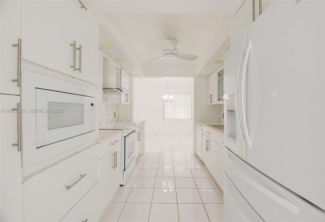 En Venta: $270,000 (2 camas, 2 baños, 1428 Pies cuadrados)