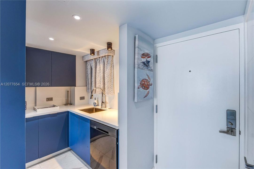 В аренду: $3,500 (1 спален, 1 ванн, 718 Квадратных фут)