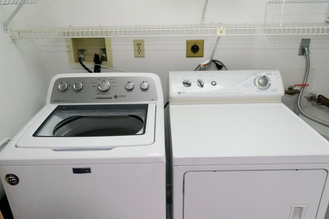 19. Apartment - Laundry Room (1)