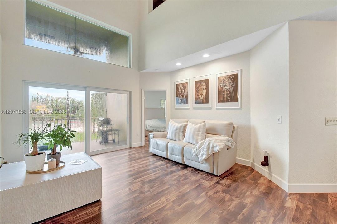 For Sale: $699,900 (4 beds, 3 baths, 2181 Square Feet)