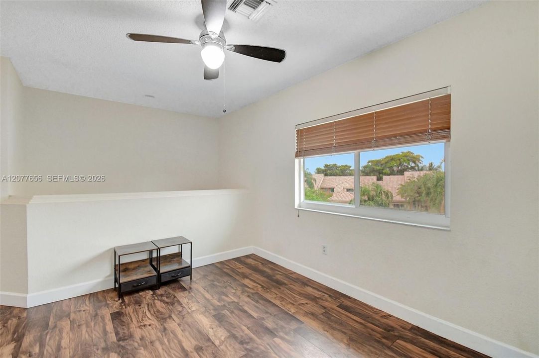 For Sale: $699,900 (4 beds, 3 baths, 2181 Square Feet)