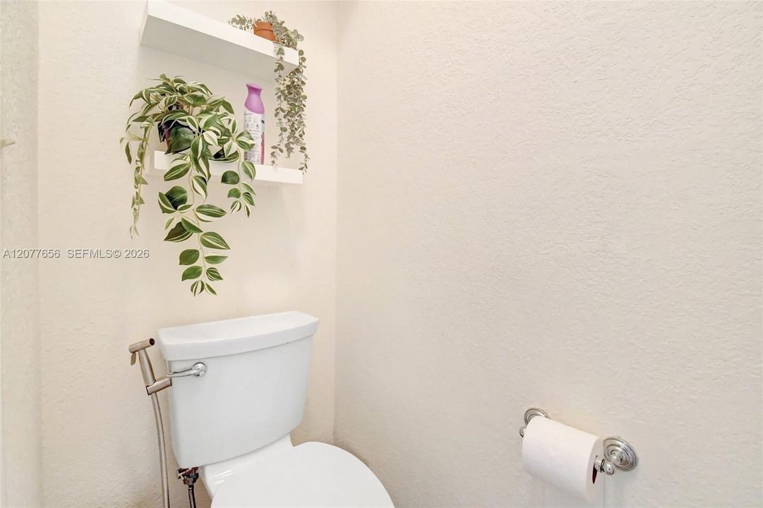 For Sale: $699,900 (4 beds, 3 baths, 2181 Square Feet)