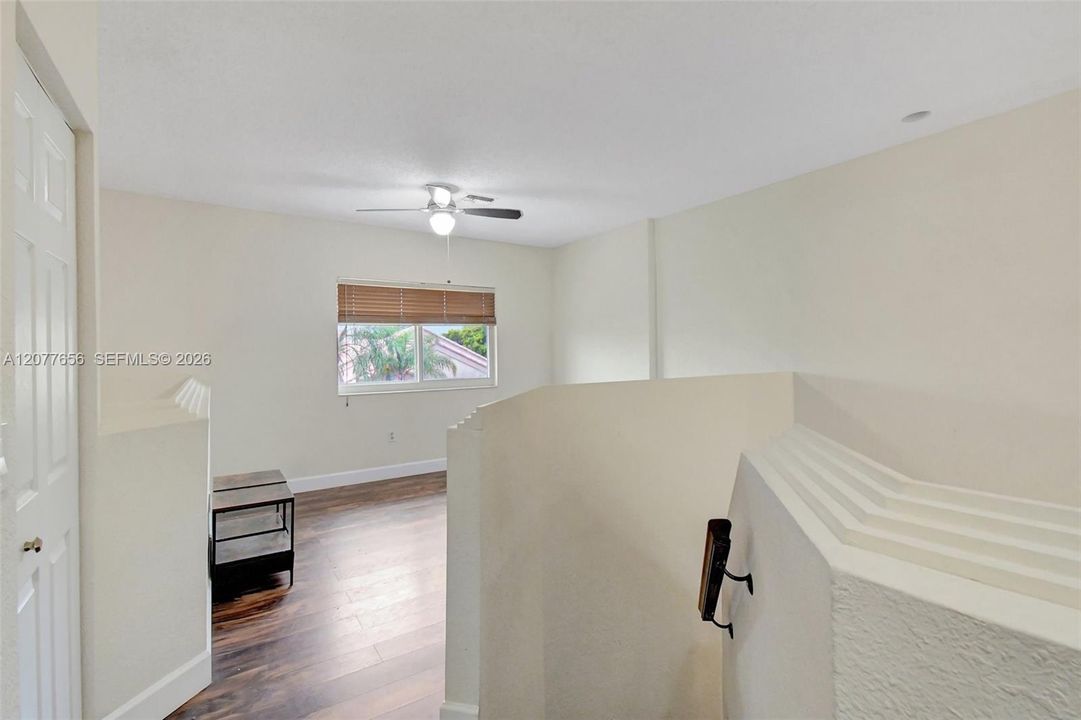 For Sale: $699,900 (4 beds, 3 baths, 2181 Square Feet)