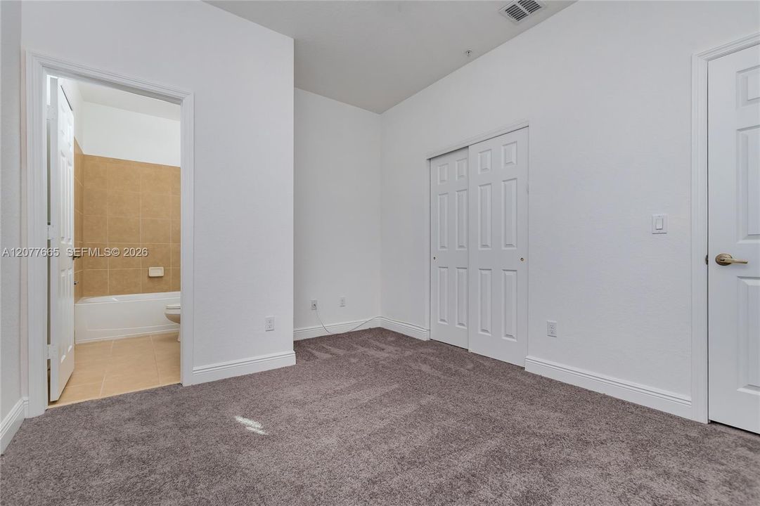 For Rent: $3,500 (3 beds, 3 baths, 1919 Square Feet)