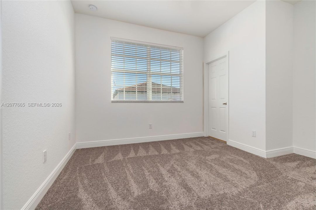 For Rent: $3,500 (3 beds, 3 baths, 1919 Square Feet)