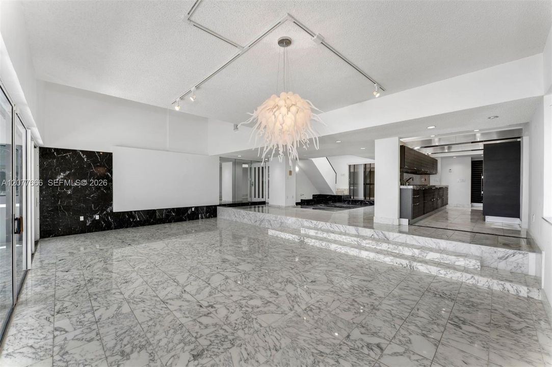 For Sale: $7,100,000 (5 beds, 4 baths, 4088 Square Feet)