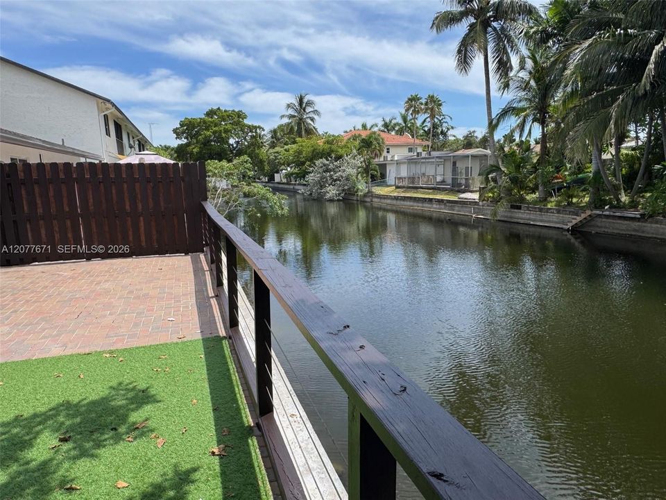 For Rent: $3,500 (3 beds, 2 baths, 1700 Square Feet)