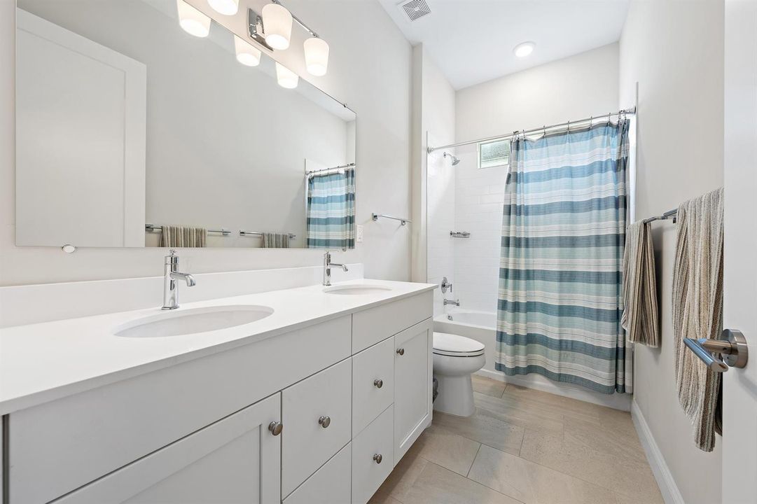 12144 Waterstone Cir-4