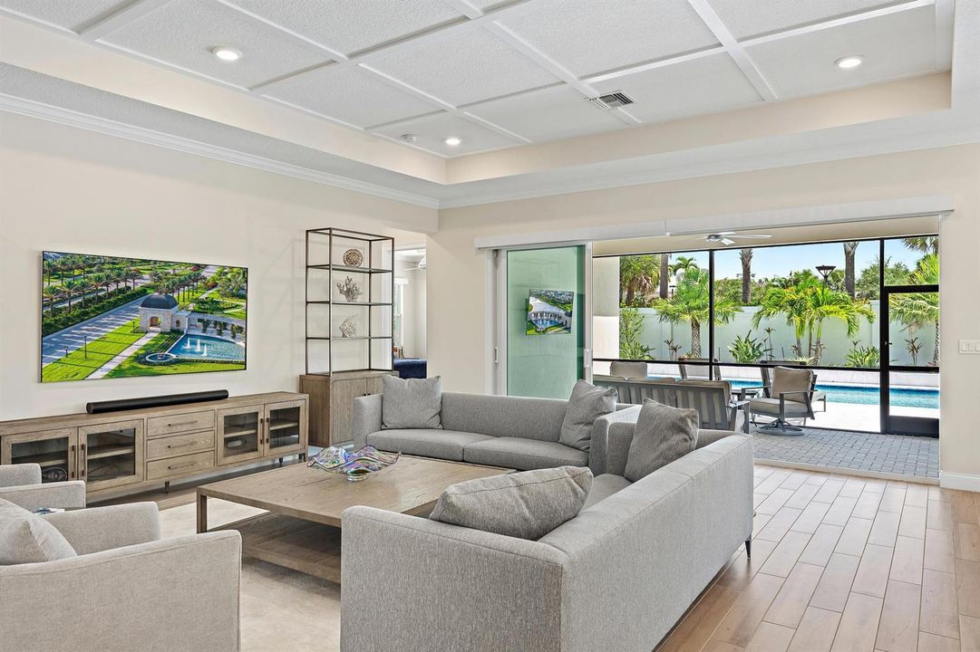 12144 Waterstone Cir-4