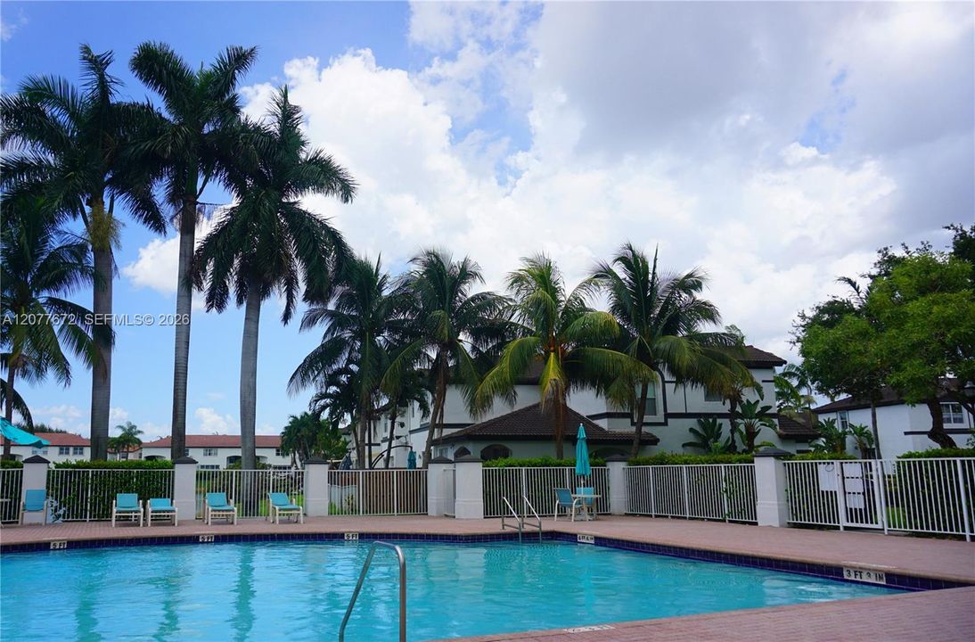 For Sale: $560,000 (3 beds, 2 baths, 1520 Square Feet)