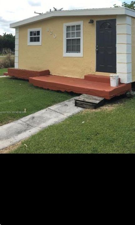 For Sale: $169,750 (4 beds, 2 baths, 1248 Square Feet)