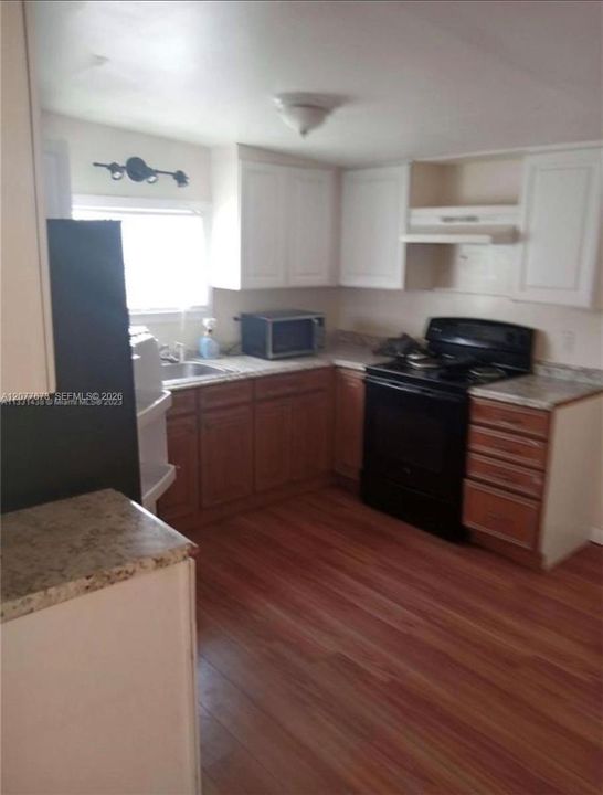 For Sale: $169,750 (4 beds, 2 baths, 1248 Square Feet)