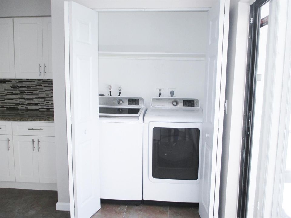 Washer & Dryer