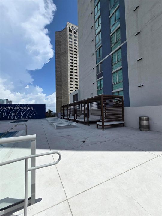 For Sale: $620,000 (2 beds, 2 baths, 1145 Square Feet)