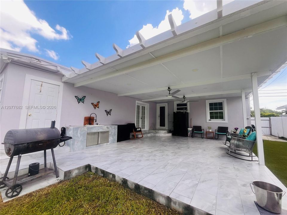 En Renta: $2,700 (2 camas, 2 baños, 1150 Pies cuadrados)