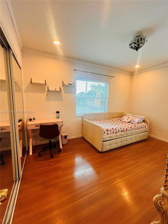 En Renta: $2,700 (2 camas, 2 baños, 1150 Pies cuadrados)