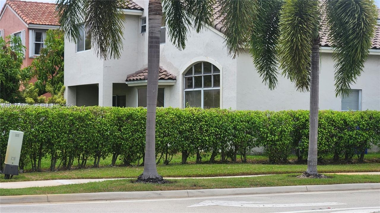For Sale: $680,000 (3 beds, 2 baths, 2125 Square Feet)