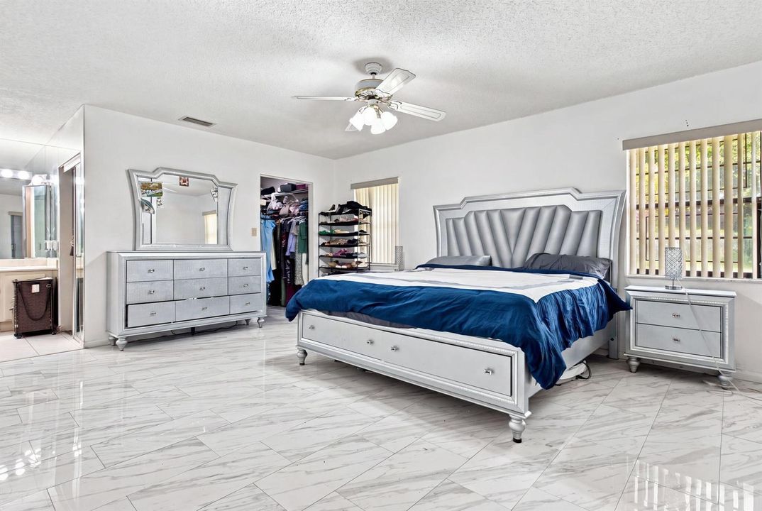 7918 HIBISCUS CIR 27