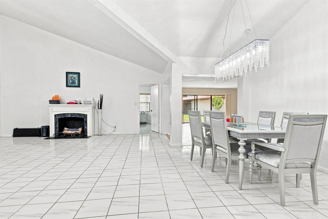 7918 HIBISCUS CIR 23