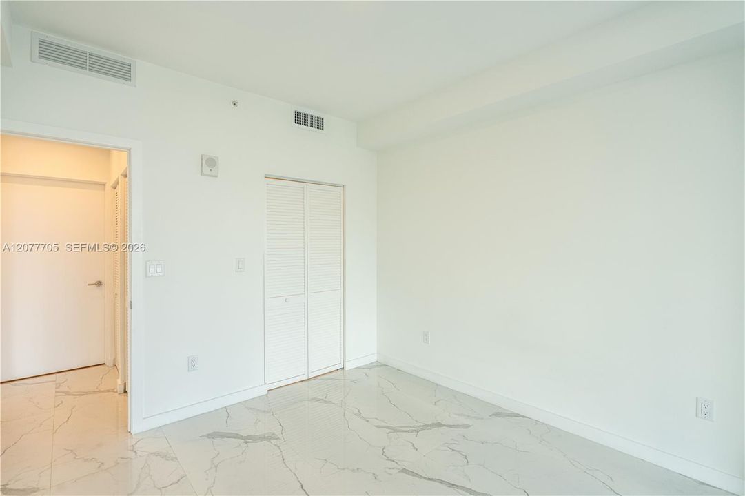 В аренду: $2,900 (1 спален, 1 ванн, 560 Квадратных фут)