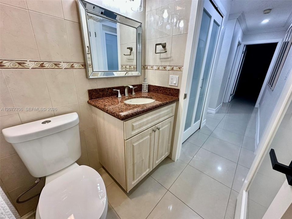 На продажу: $690,000 (3 спален, 2 ванн, 1702 Квадратных фут)