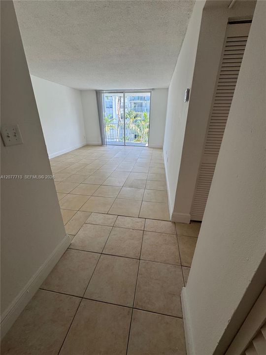 En Renta: $1,900 (2 camas, 2 baños, 1175 Pies cuadrados)