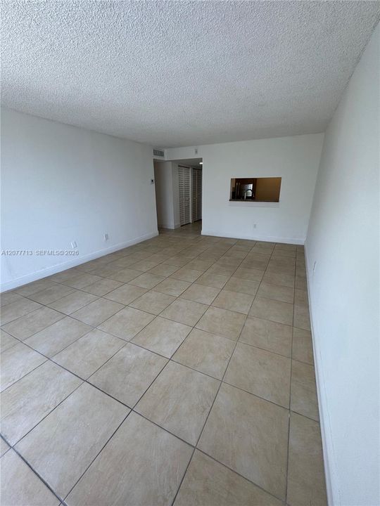 En Renta: $1,900 (2 camas, 2 baños, 1175 Pies cuadrados)