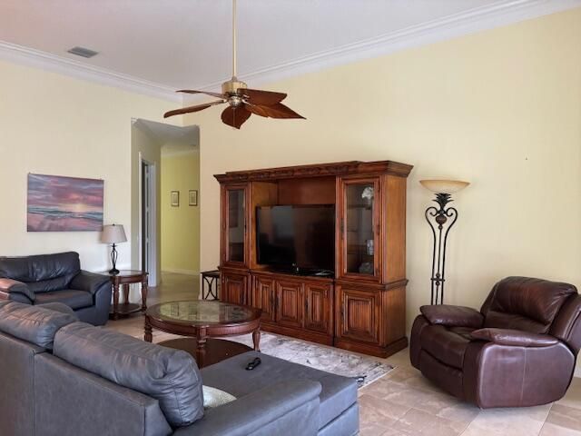 FAM ROOM