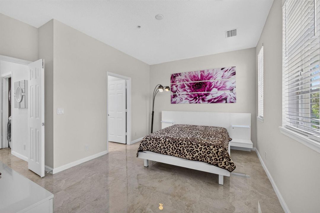 45-web-or-mls-5D1A5492