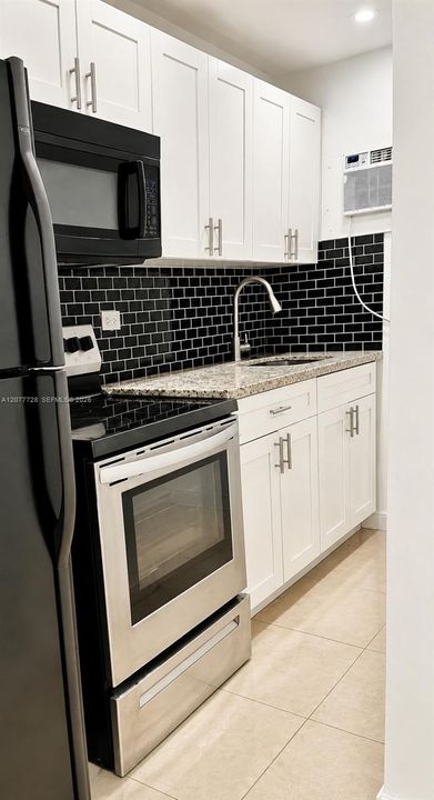 For Rent: $1,295 (0 beds, 1 baths, 500 Square Feet)