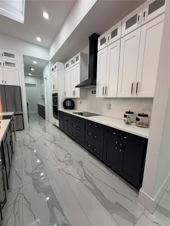 For Sale: $1,099,900 (4 beds, 3 baths, 2478 Square Feet)