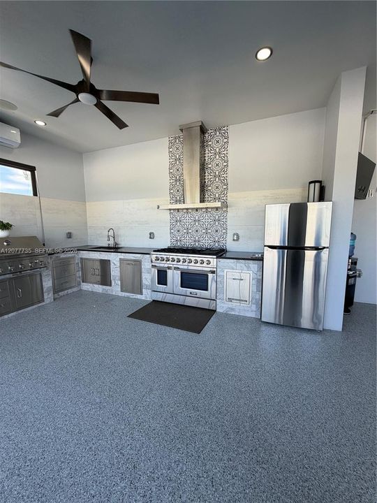For Sale: $1,099,900 (4 beds, 3 baths, 2478 Square Feet)