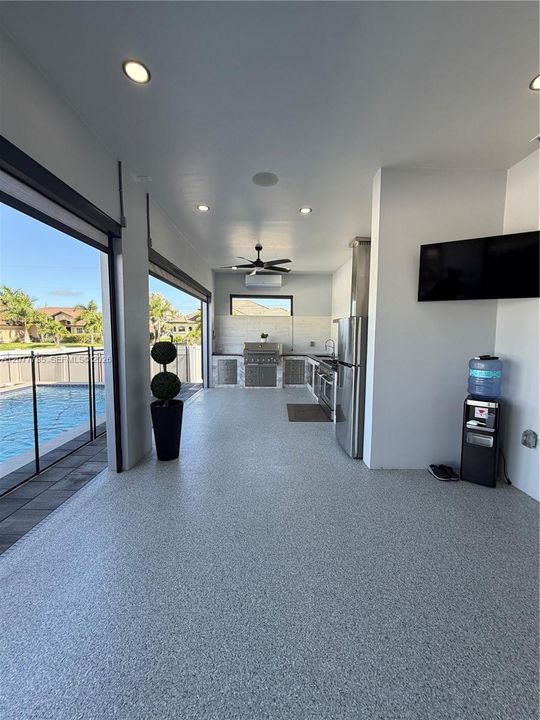 For Sale: $1,099,900 (4 beds, 3 baths, 2478 Square Feet)