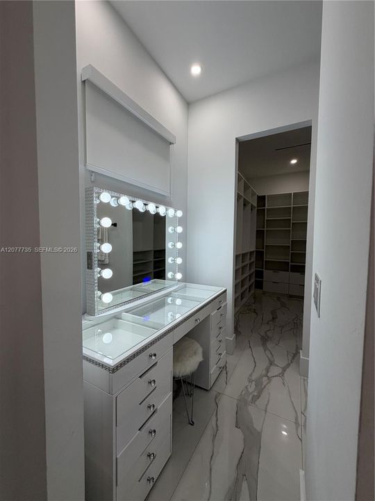 For Sale: $1,099,900 (4 beds, 3 baths, 2478 Square Feet)
