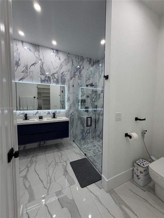For Sale: $1,099,900 (4 beds, 3 baths, 2478 Square Feet)