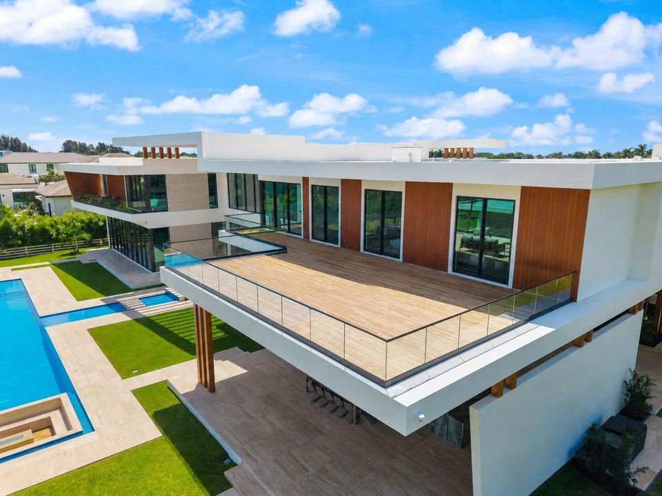 Kids Balcony