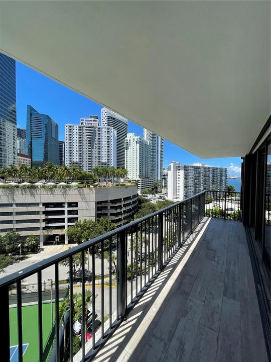 Active With Contract: $4,200 (2 beds, 2 baths, 1249 Square Feet)