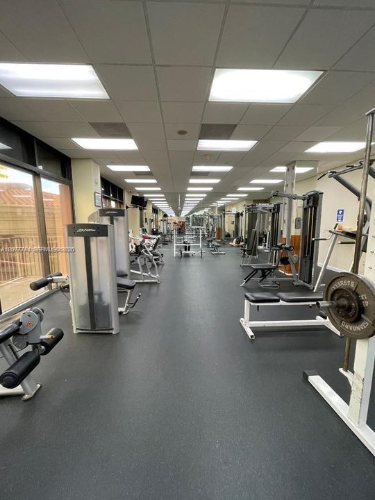 Active With Contract: $4,200 (2 beds, 2 baths, 1249 Square Feet)