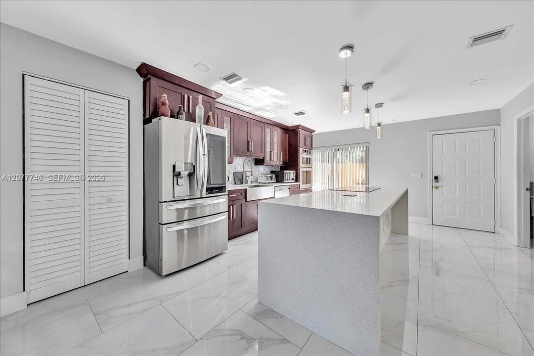For Sale: $369,900 (3 beds, 2 baths, 2024 Square Feet)