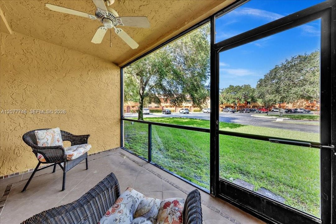 For Sale: $369,900 (3 beds, 2 baths, 2024 Square Feet)