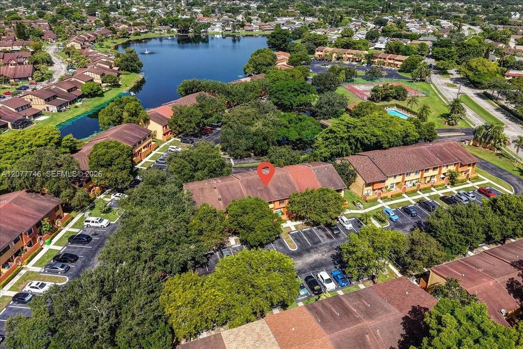 For Sale: $369,900 (3 beds, 2 baths, 2024 Square Feet)