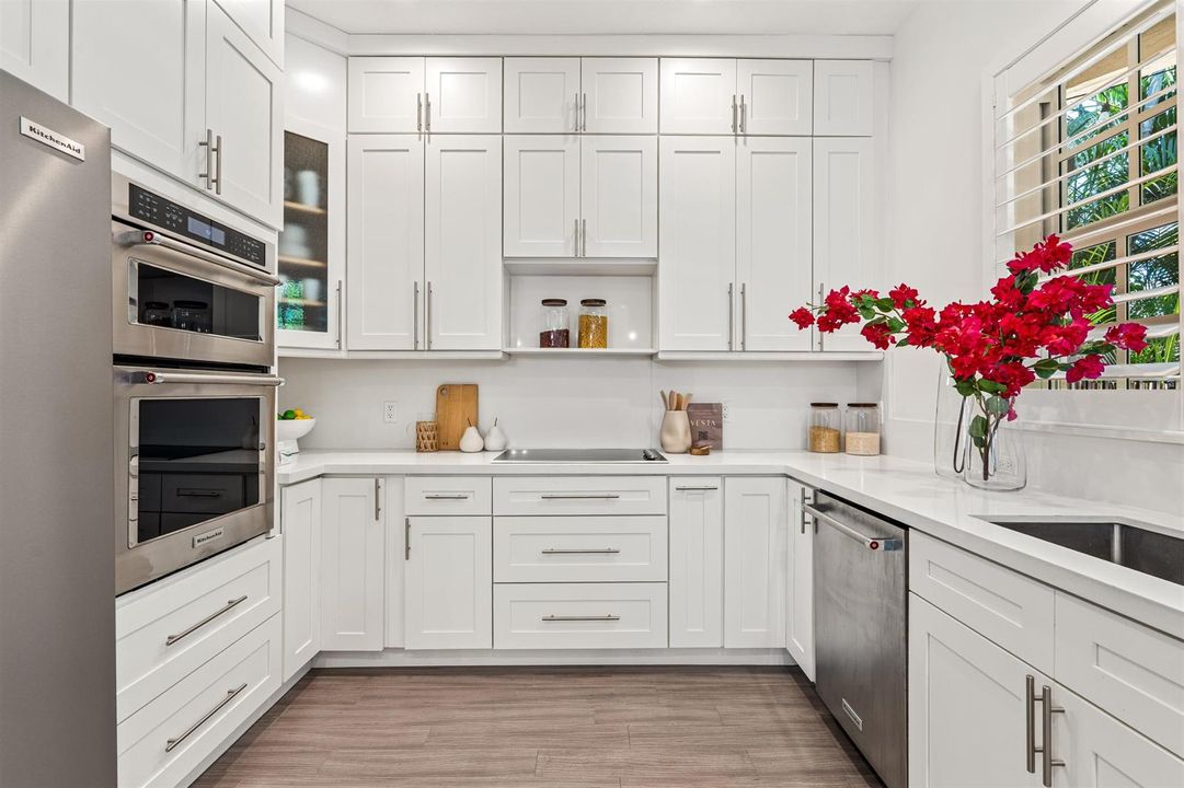 KITCHEN_STRAIGHT_DT_NEW