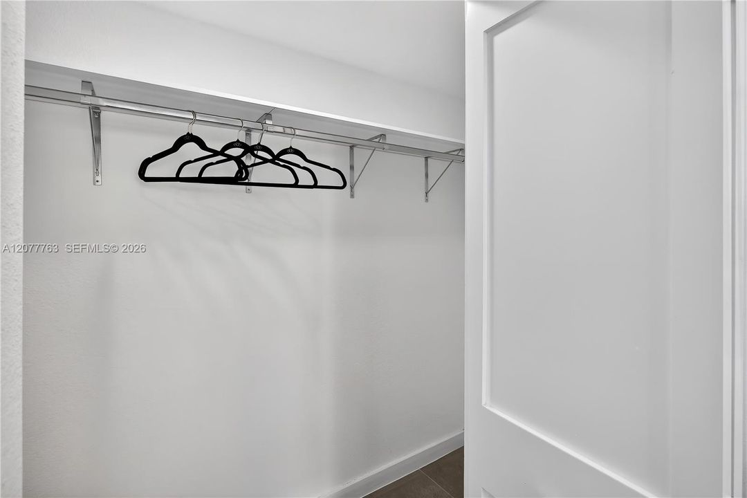 For Rent: $2,325 (1 beds, 1 baths, 0 Square Feet)