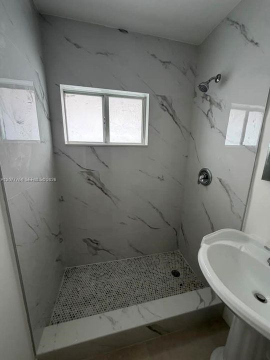 В аренду: $1,400 (1 спален, 1 ванн, 495 Квадратных фут)