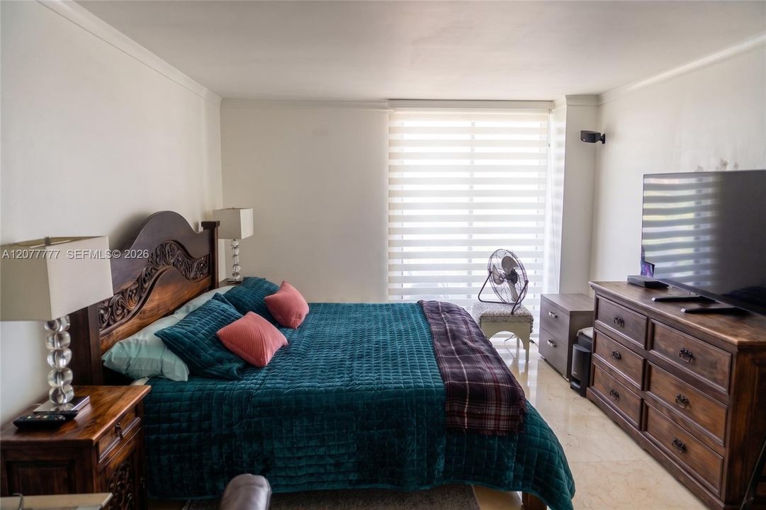 En Venta: $608,000 (2 camas, 2 baños, 1181 Pies cuadrados)