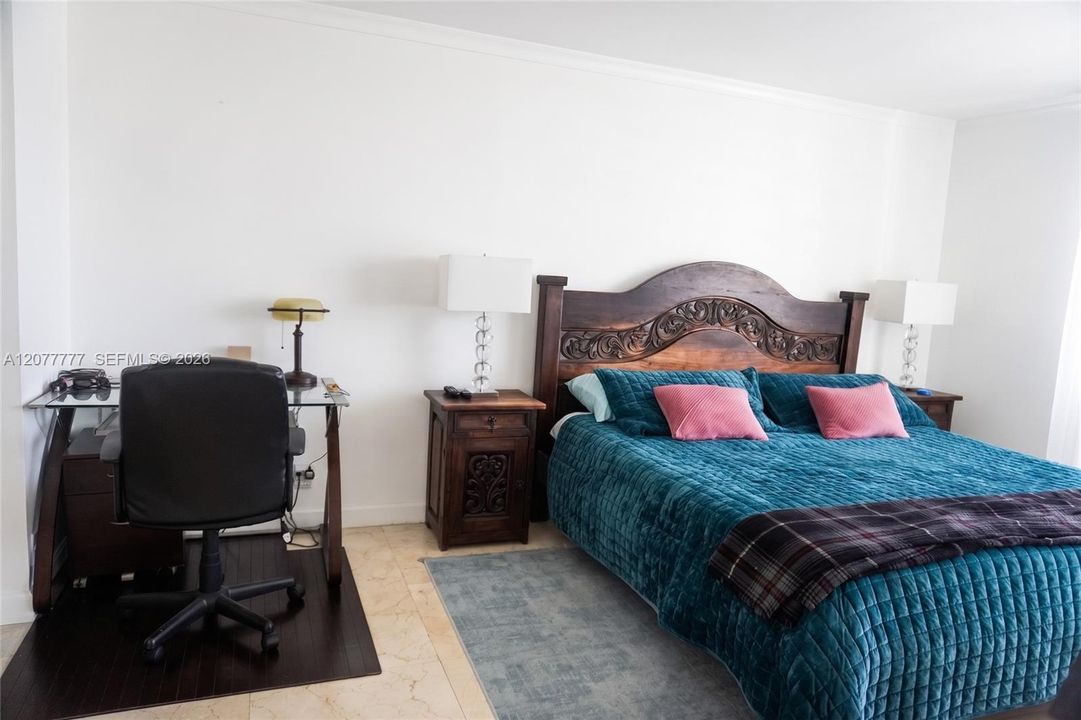 En Venta: $608,000 (2 camas, 2 baños, 1181 Pies cuadrados)